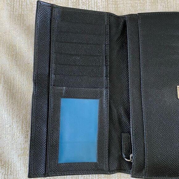 BVLGARI Black Leather Long Wallet with Teal Blue Interior and Silver Hardware. - Picture 7 of 15